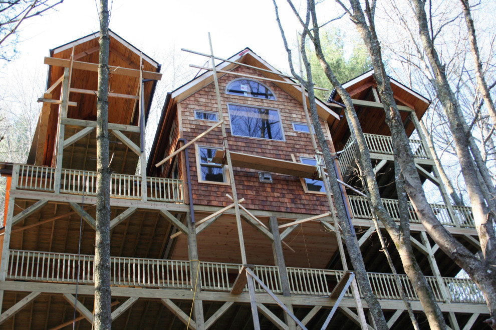 Valle Crucis 386 Little River Road