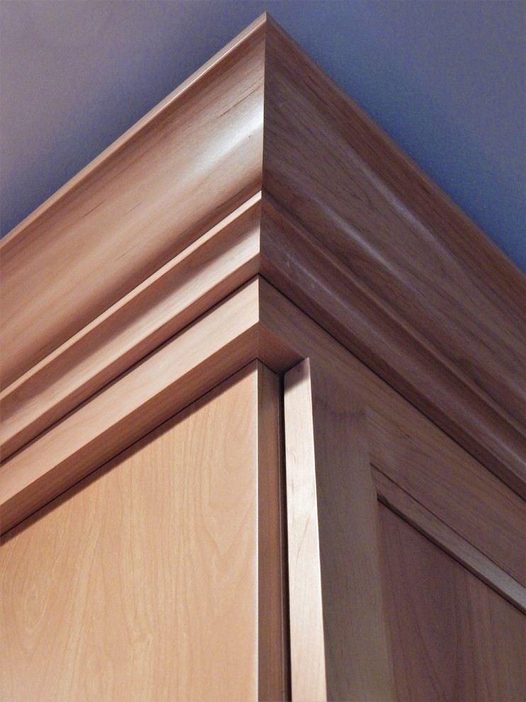 Home design - transitional home design idea in Seattle