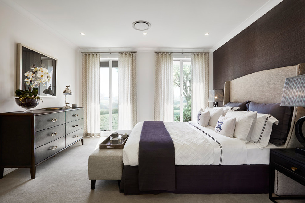 Photo of a transitional bedroom in Sydney.