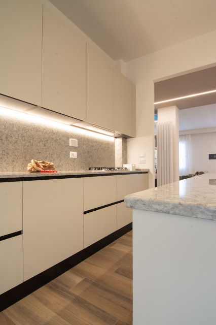 BASIC - Appartamento 110 mq Montevarchi contemporain-cuisine