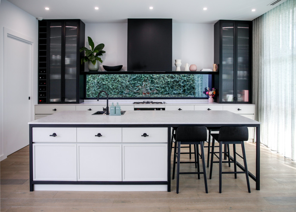 Inspiration for a contemporary kitchen remodel in Geelong