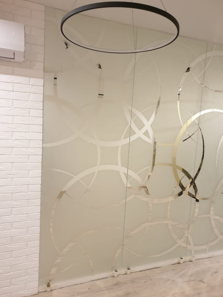 Зеркальное панно