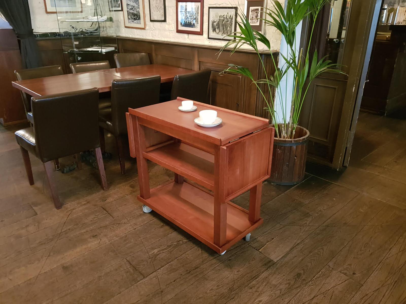 Мебель для ресторана "Строганофф"