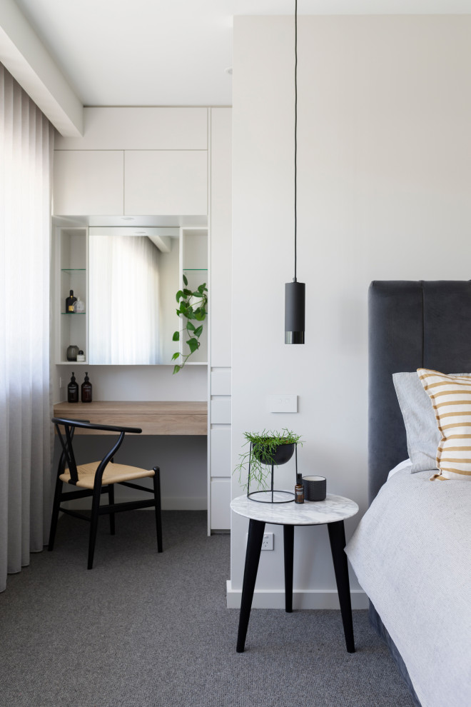Design ideas for a contemporary bedroom in Canberra - Queanbeyan.