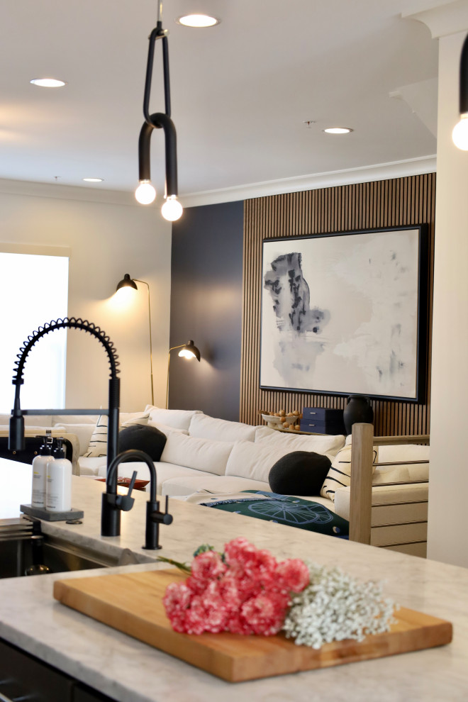 Armstrong Residence - Dining Room & Kitchen