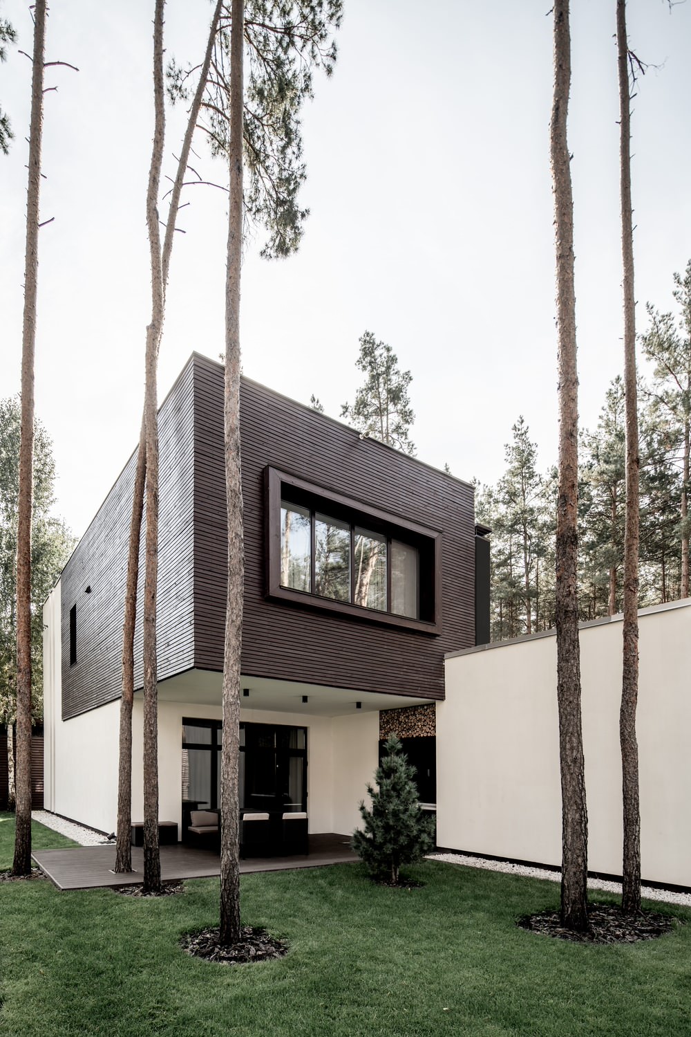 Residential Forest House in Ukraine - Live Minimalism