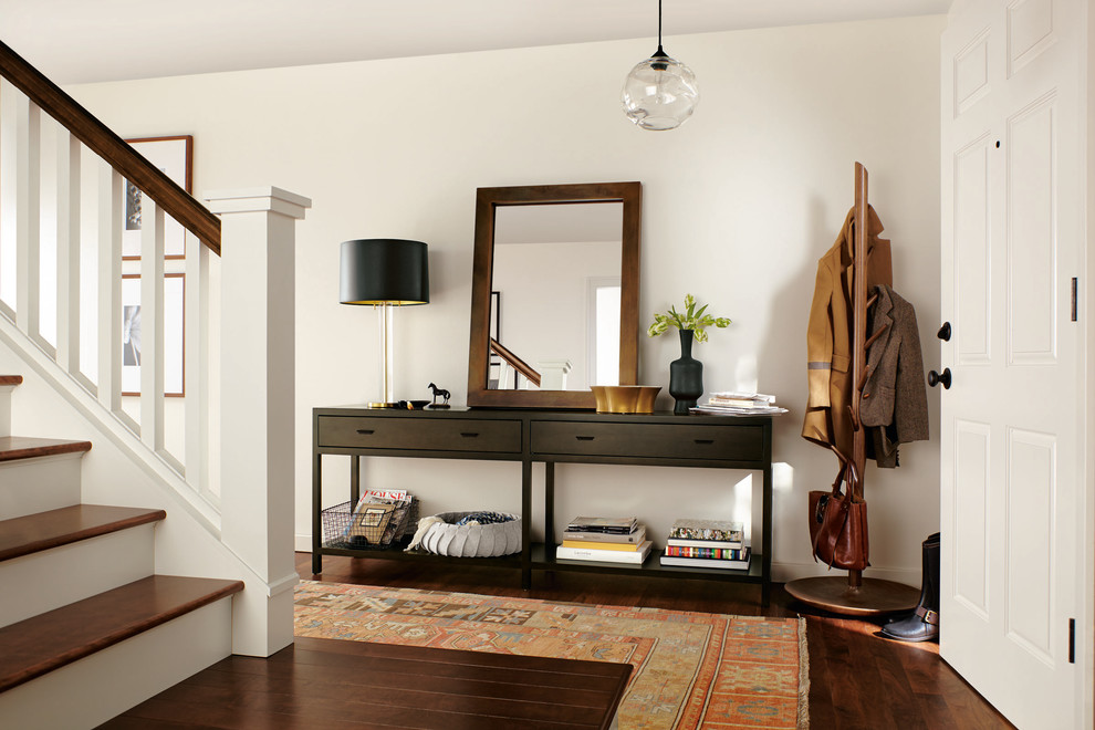Entryway - modern entryway idea in Minneapolis