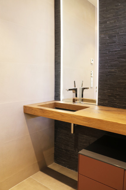 Librorum modern-badezimmer