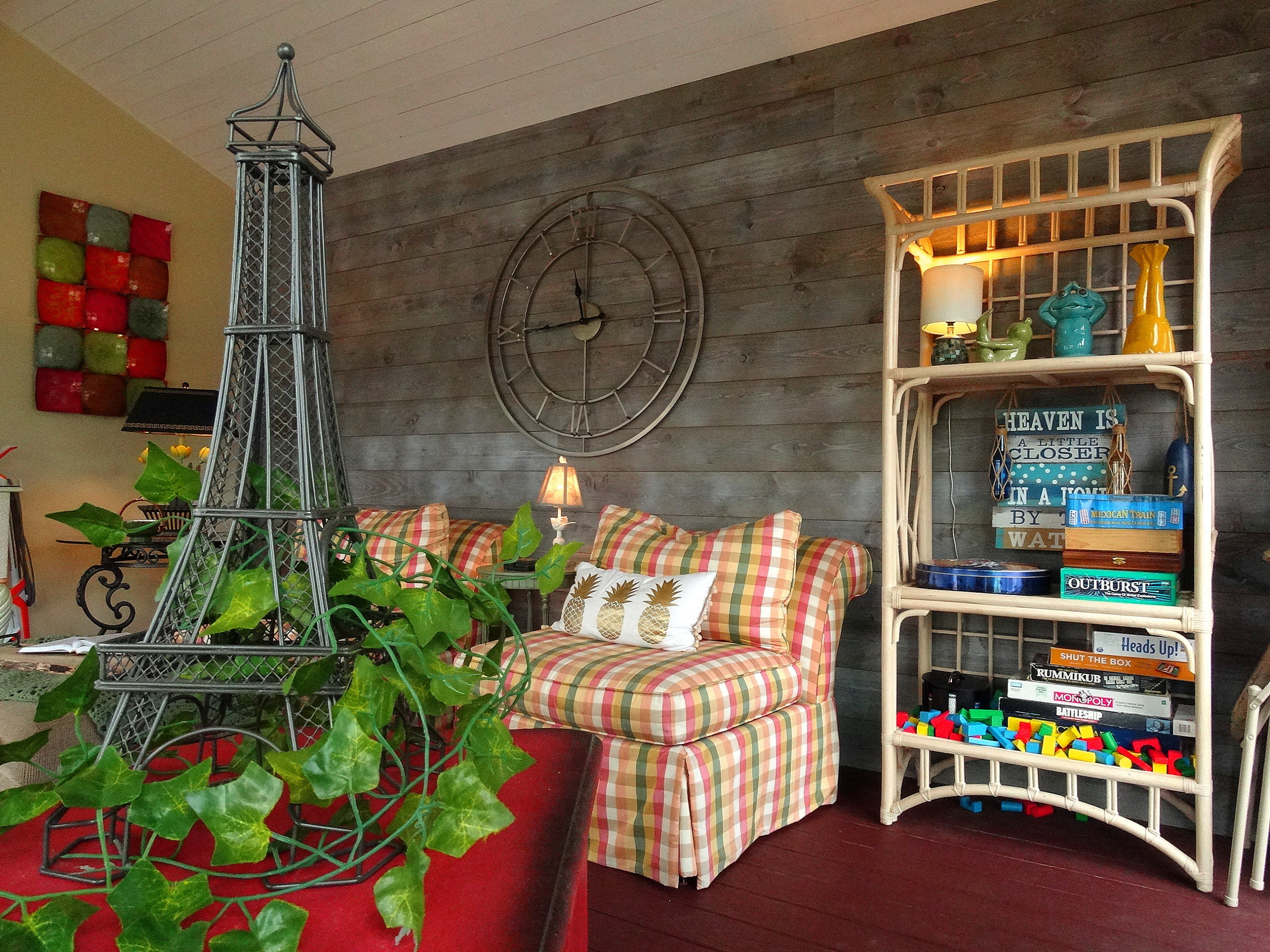 Muskego Residence - Exterior and Sun Room Addition