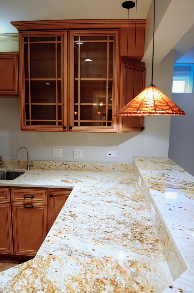 Inspiration for a transitional kitchen remodel in Chicago