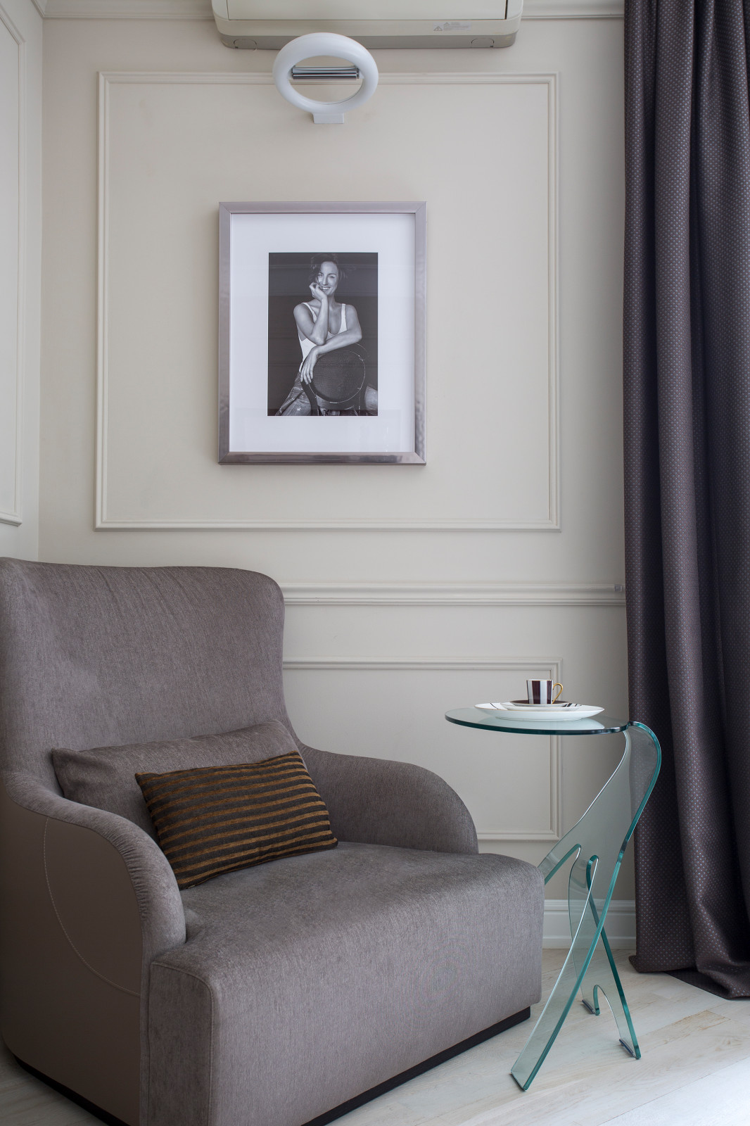 Античный минимализм - квартира на Арбате 85 м2