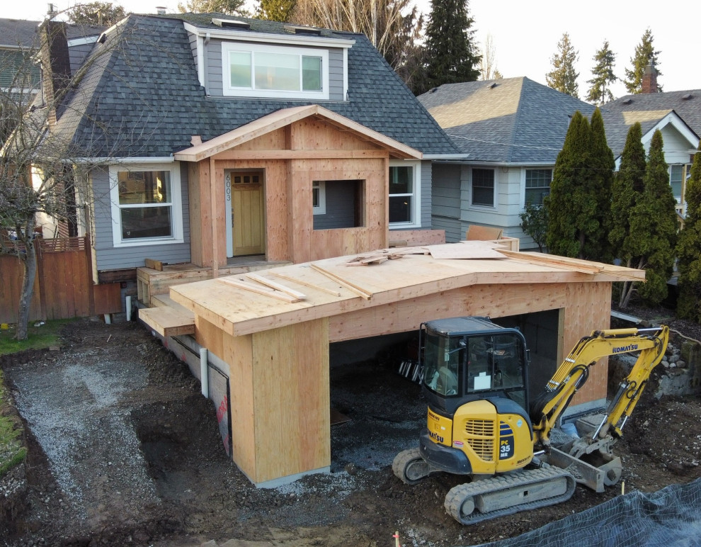 Wallingford - Garage - Front Addition - UNDER CONSTRUCTION