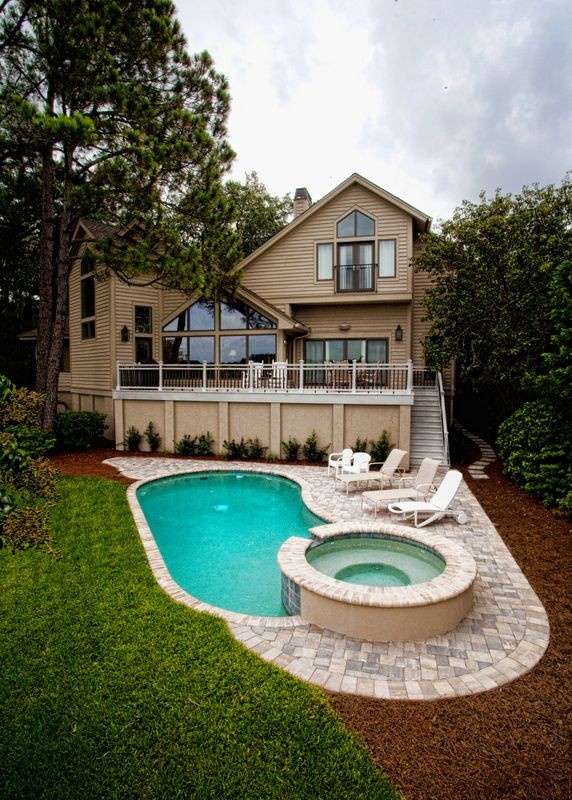 Inspiration for a transitional pool in Charleston.