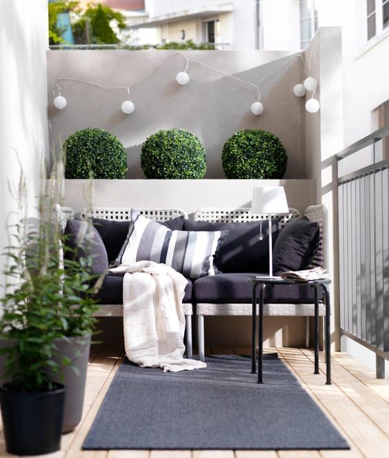 Lounge/Bank/Liege für Balkon