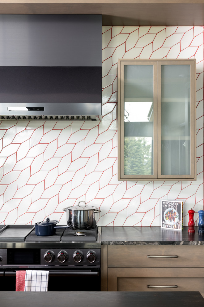 Kitchen - rustic kitchen idea in Calgary