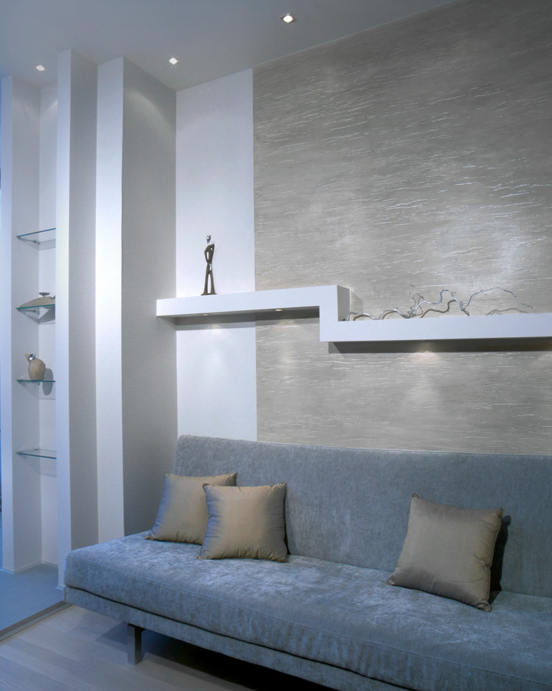 Очень лаконичная квартира в стиле минимализм.