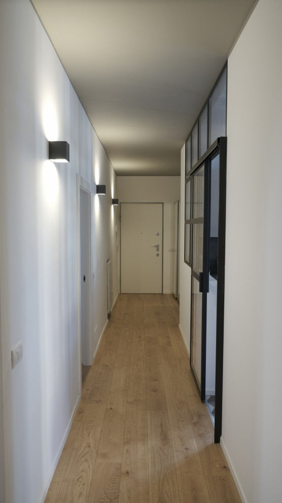 Example of an urban hallway design in Milan