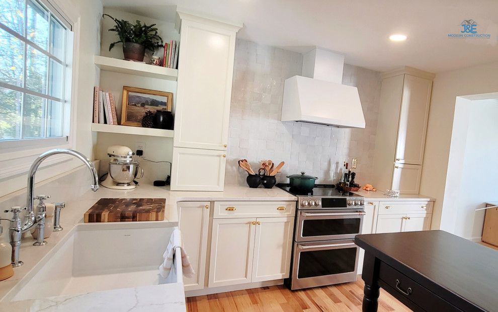 Inspiration for a rustic kitchen remodel in Baltimore
