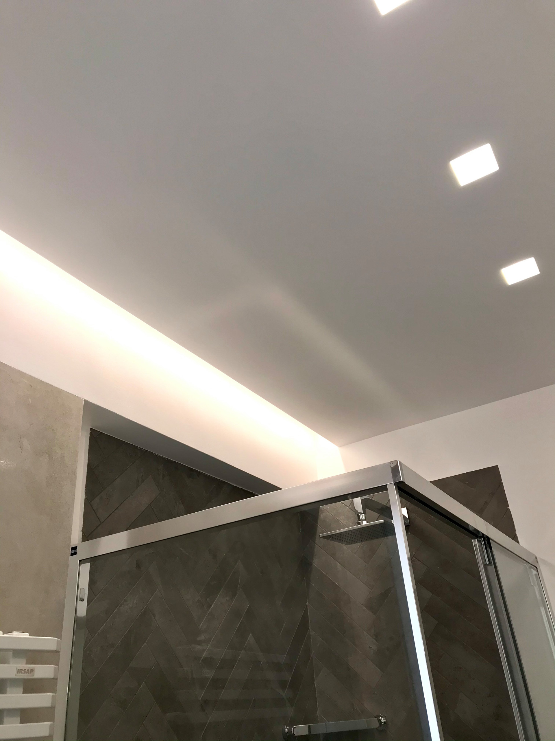 Un bagno nel quartiere Trieste