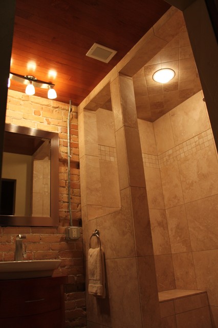 Loft modern-bathroom