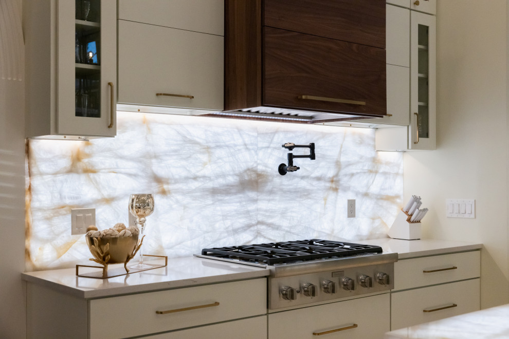 Pine Project: A Fusion of Warmth and Elegance