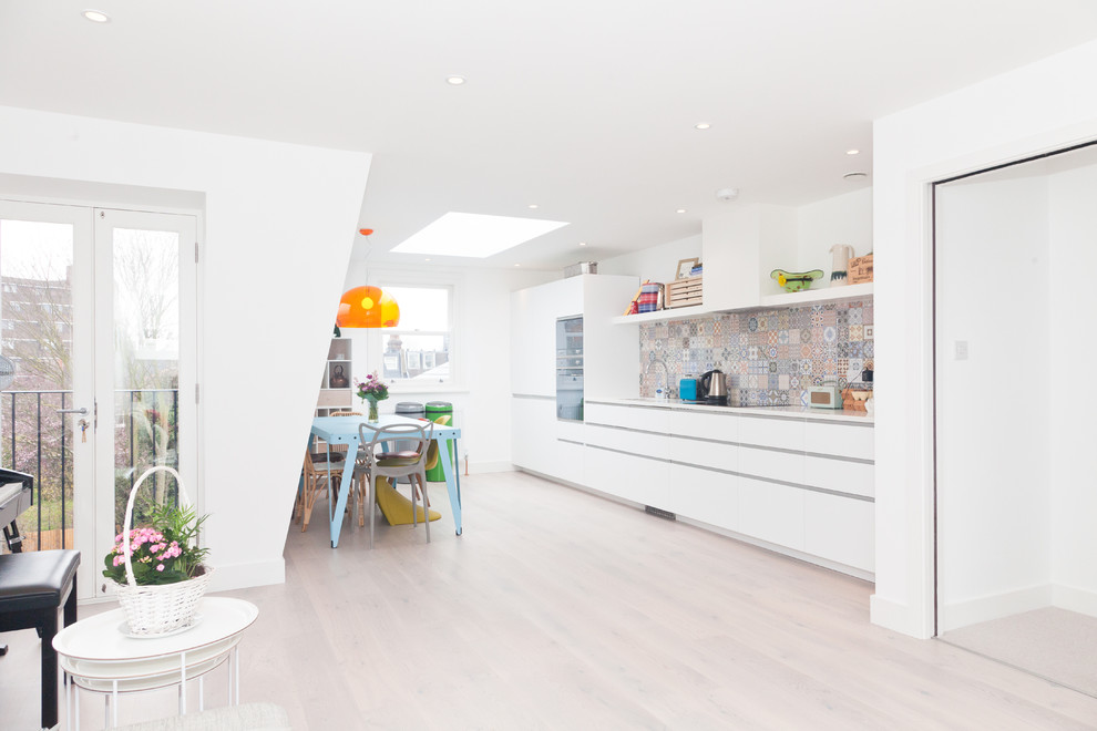 Inspiration for a rustic home design remodel in Surrey