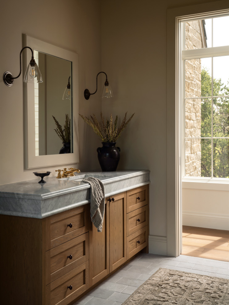 Inspiration for a transitional bathroom remodel in Austin