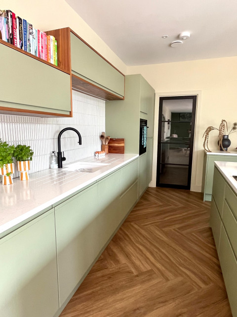The Leys retro-kitchen