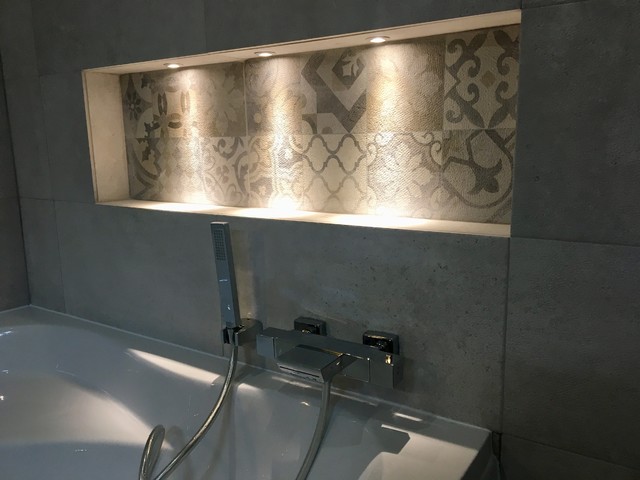 SALLE DE BAIN mid-century-badezimmer