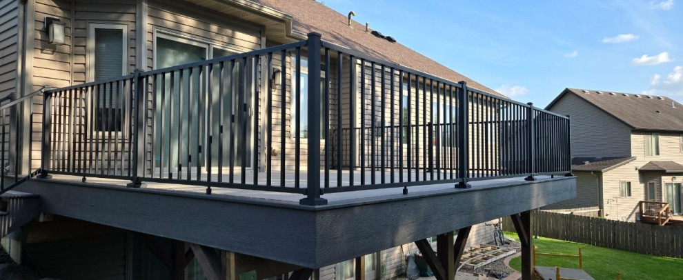 Deck 32x12