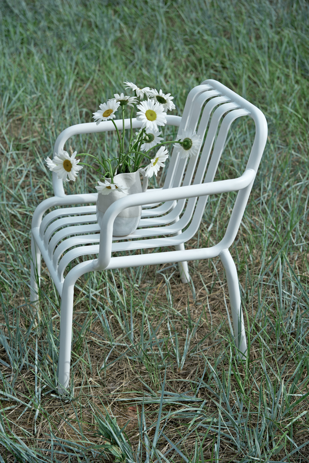 Мебель из металла