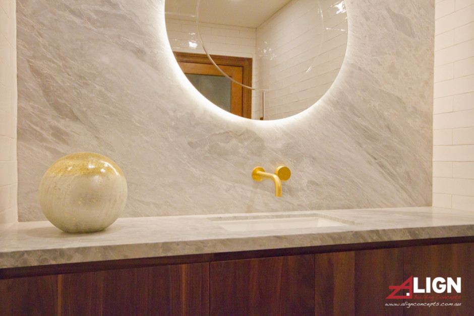 Design ideas for a contemporary bathroom in Melbourne.