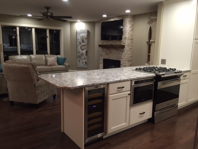 Example of a transitional kitchen design in Omaha