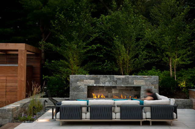 Ultimate Fire Pit & Outdoor Fireplace Buying Guide - Best Tips for 2021