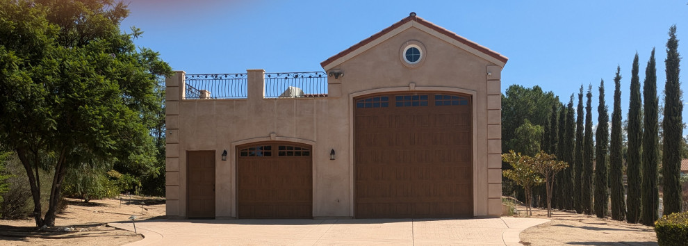 RV Garage and Accessory Dwelling Unit