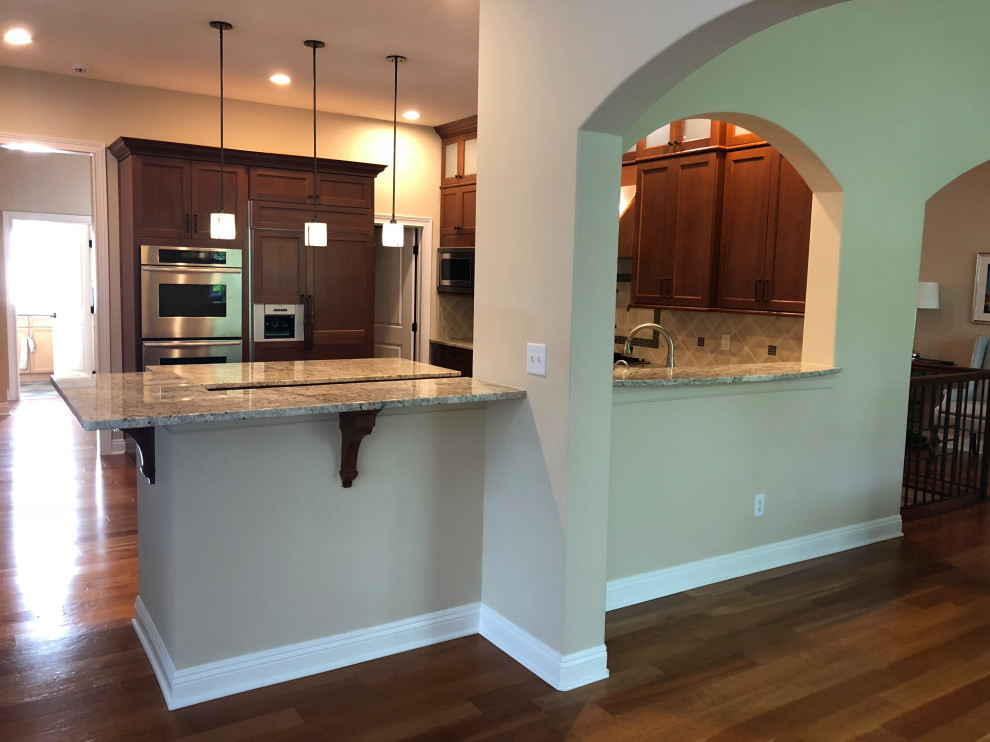 Kitchen - transitional kitchen idea in Indianapolis