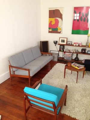 Photo of a midcentury family room in San Francisco.