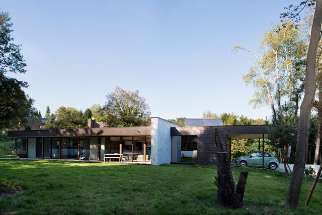 War House trendy-hus-og-facade