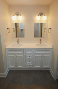 Bathroom - transitional bathroom idea in Chicago