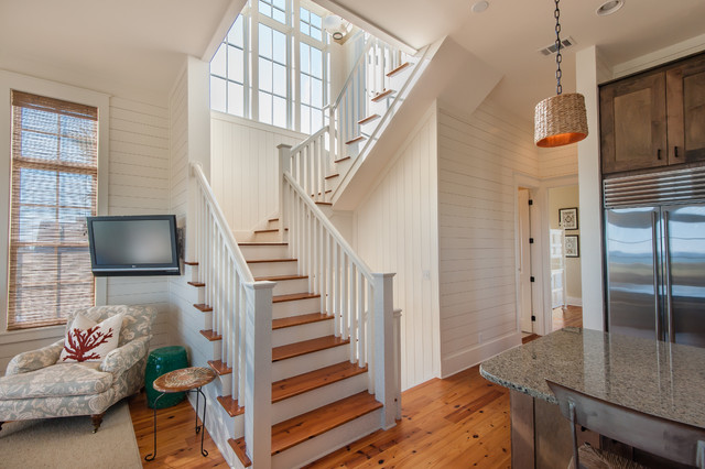279 Cypress Drive stile-marinaro-scale