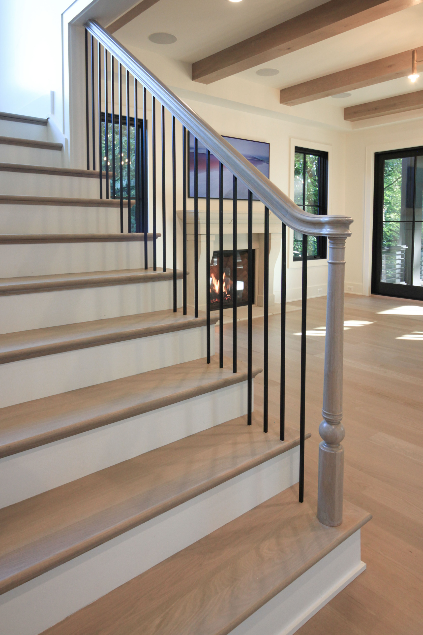93_Captivating Light Wood Railing System with Black Spindles, Arlington VA 22207
