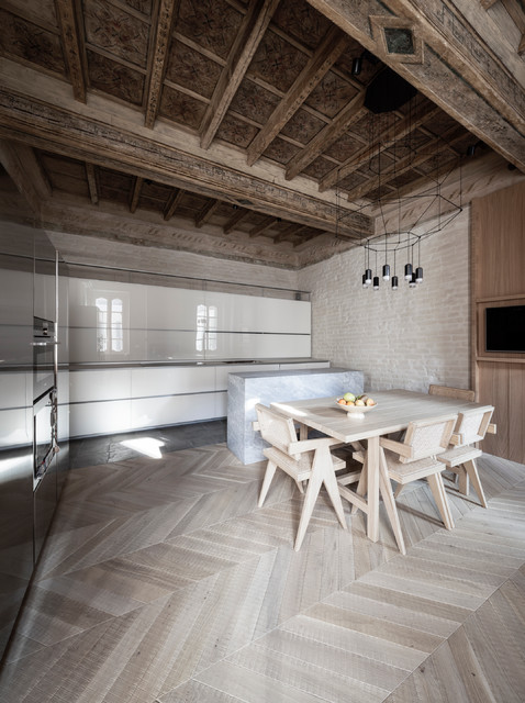 Appartamento RJ contemporary-dining-room