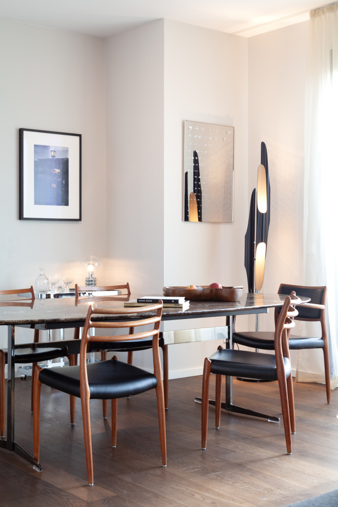Design ideas for an eclectic dining room in Berlin.