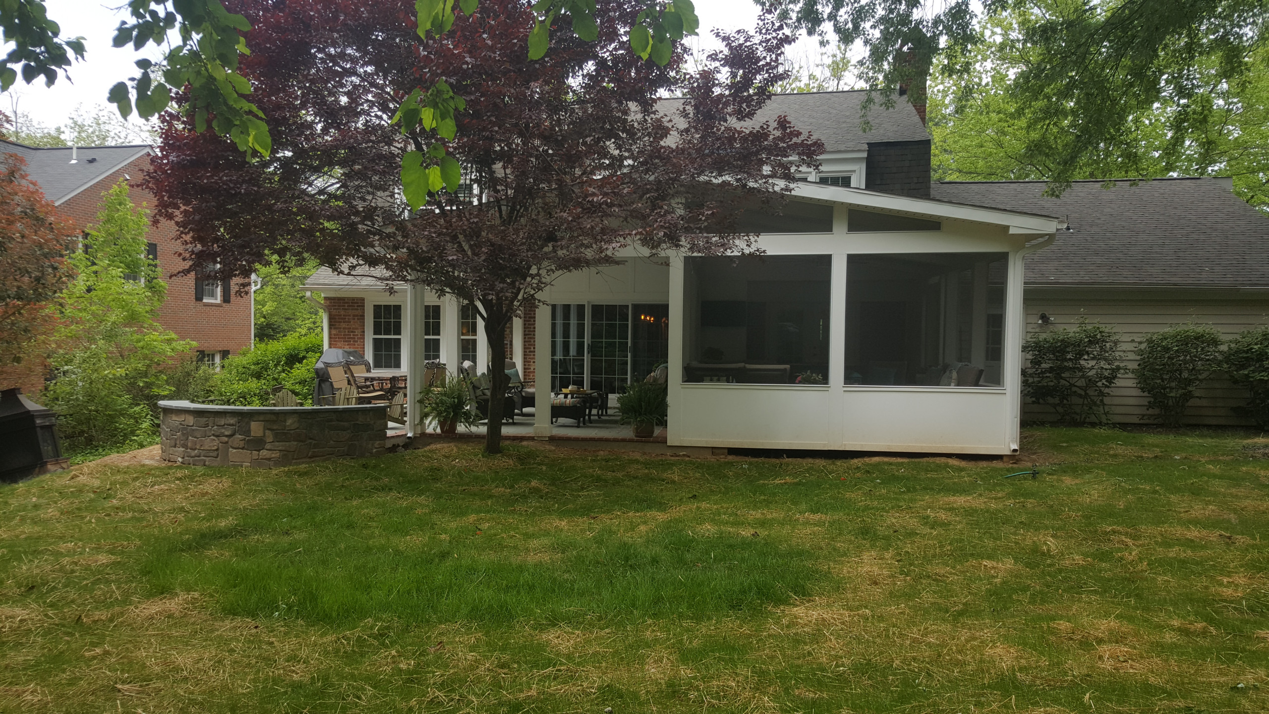 fire pit/ patio/ screened in deck