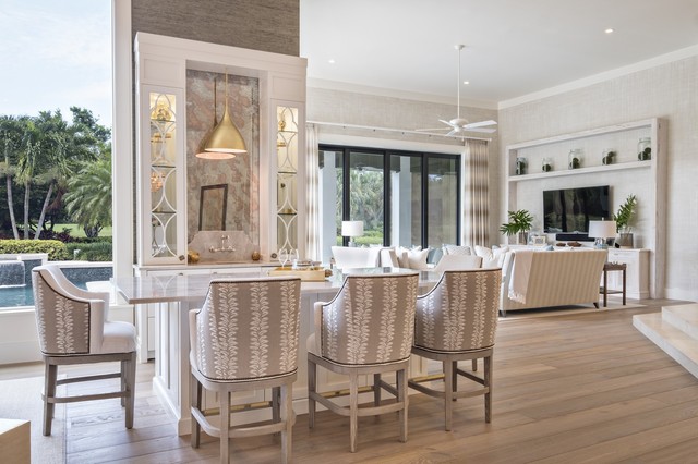 Coastal Contemporary costero