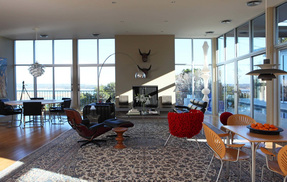 This is an example of a midcentury living room in New York.