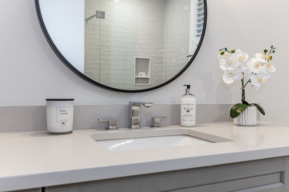 Home design - transitional home design idea