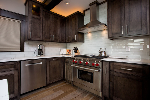 Moonlight Bay Remodel klassisch-modern-kueche
