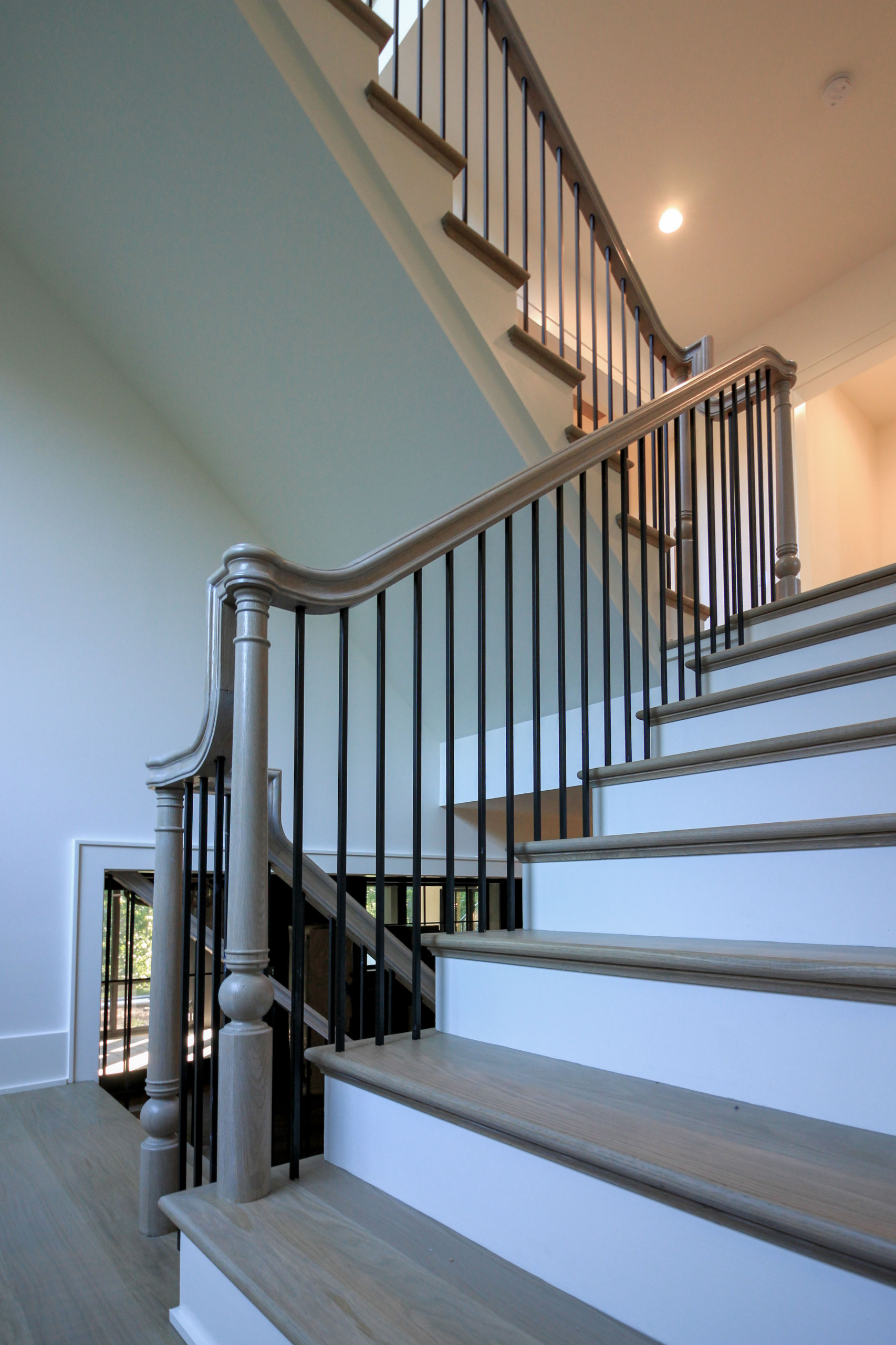 93_Captivating Light Wood Railing System with Black Spindles, Arlington VA 22207