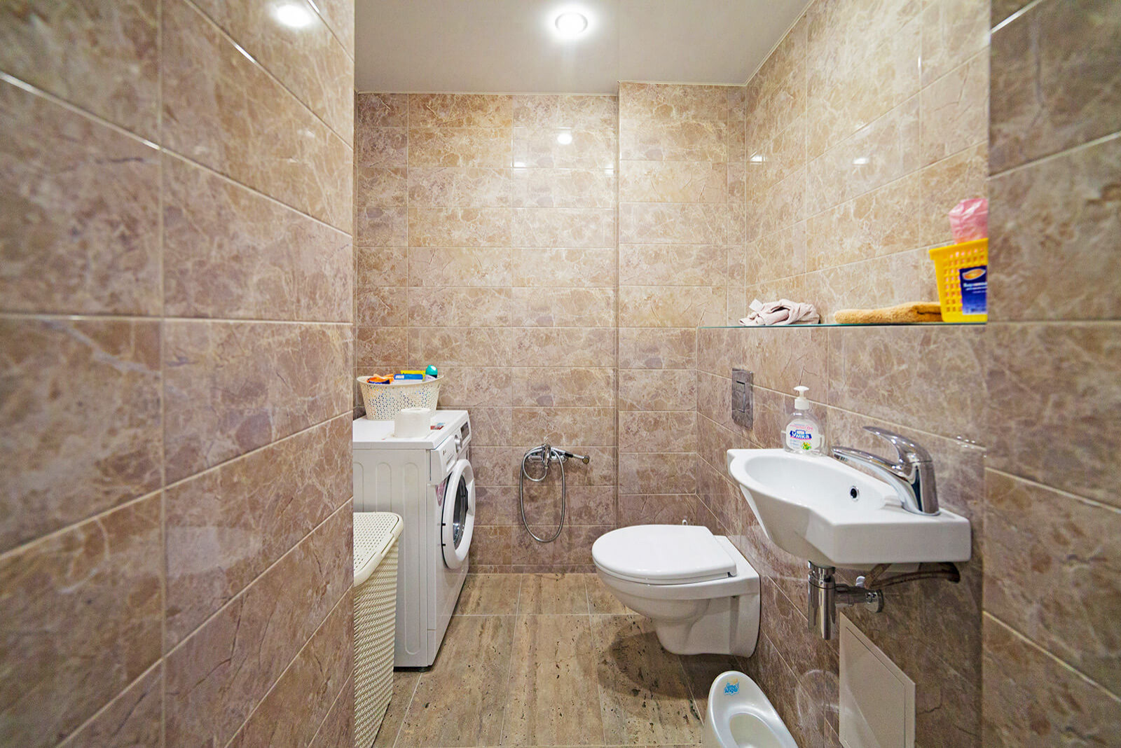 2-комнатная квартира на Лукина, 3